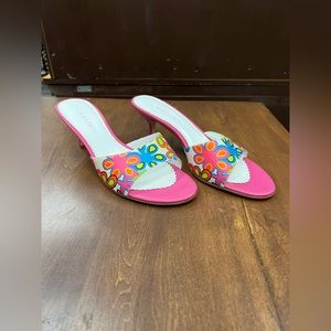 Vintage “Chili’s” slip on heels